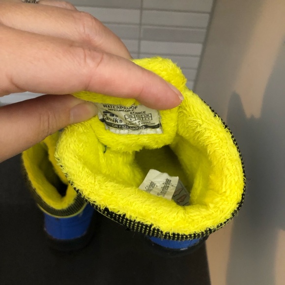 EUC Kamik waterproof lined baby snow boots - Picture 6 of 9